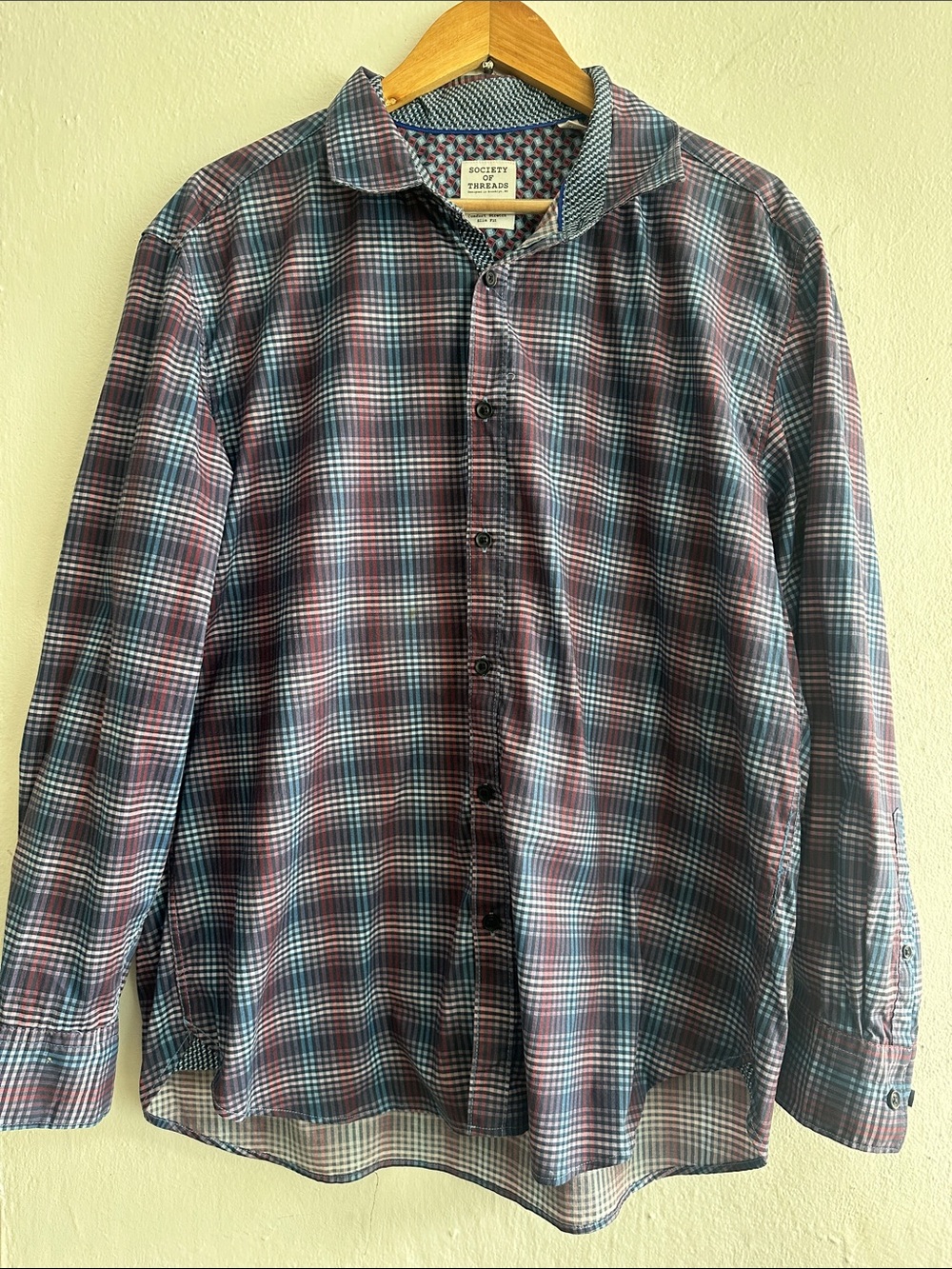 Society Of Threads Men's Blue & Burgundy Plaid Button-Down Shirt